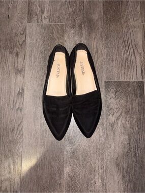 JustFab Black Pointed Slip-On Loafers